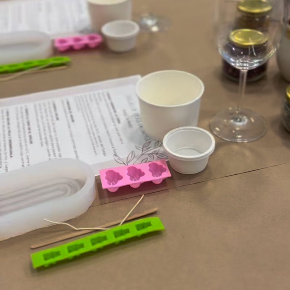 Taller Velas de Molde, Colores & Wax Melts - VER FECHAS
